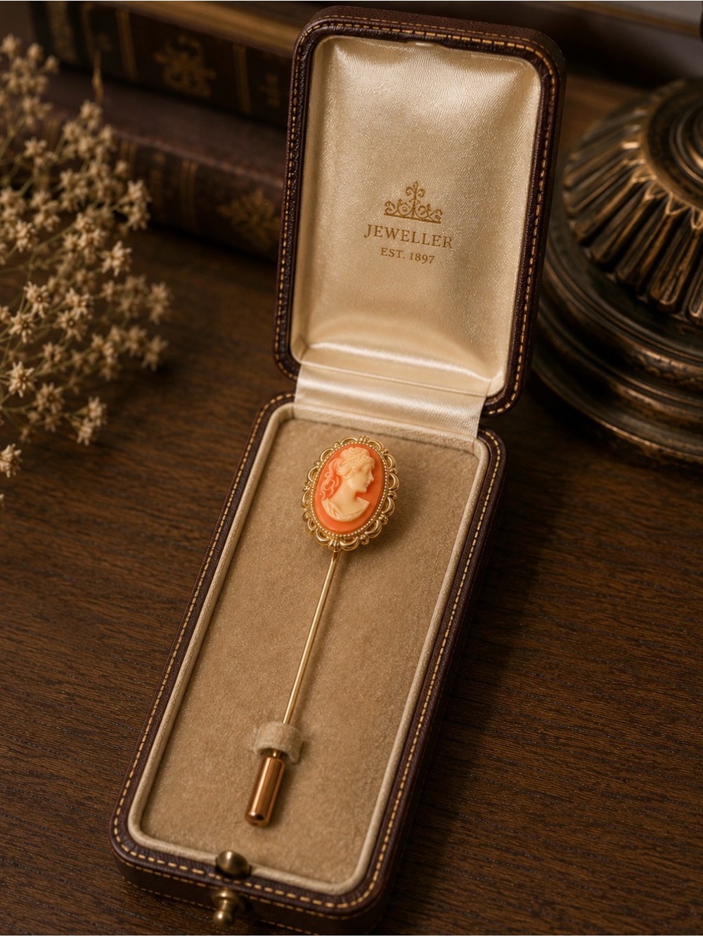 Vintage Cameo Hat Pin/ Stick Pin/ Scarf Pin